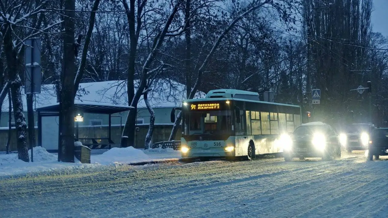 Повноцінний рух електротранспорту: до Чернігова повертаються звичні тролейбусні маршрути