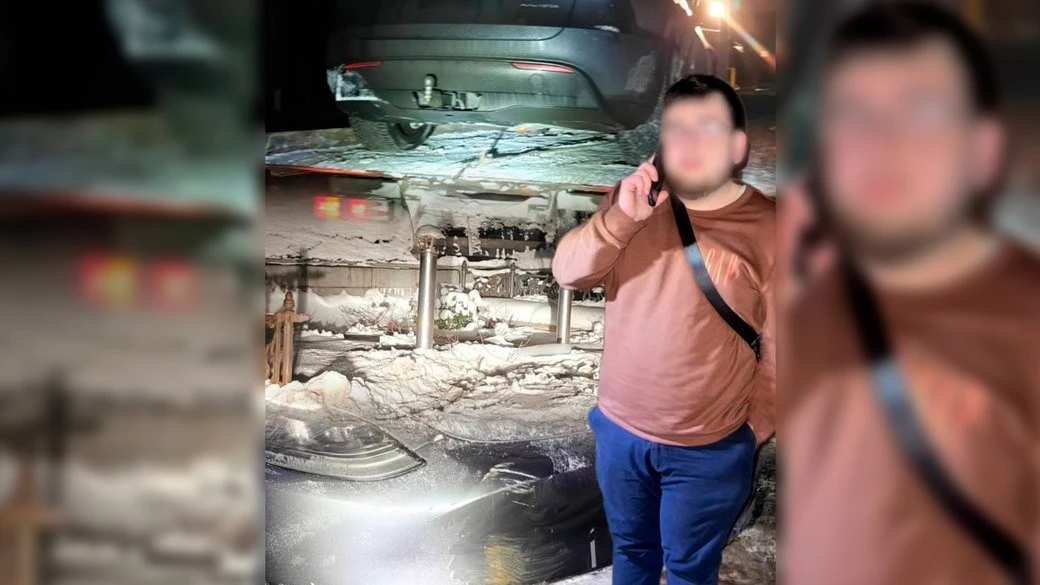 Нічні віражі на Tesla: у Чернігові 21-річний водій “втратив” номер та здоровий глузд