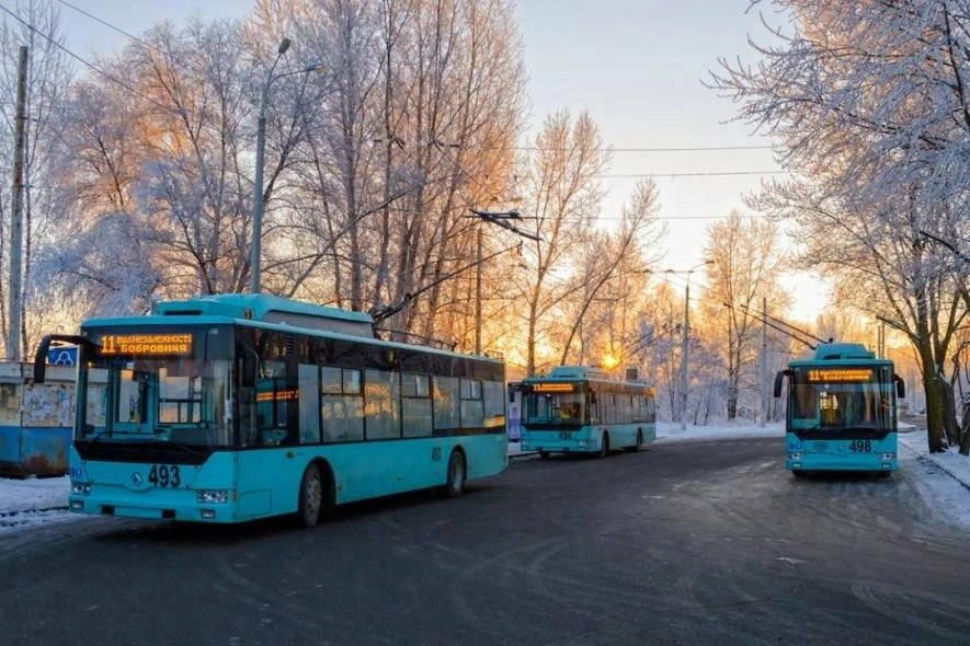 Тролейбуси №8 та №11 відновлюють звичний рух у Чернігові