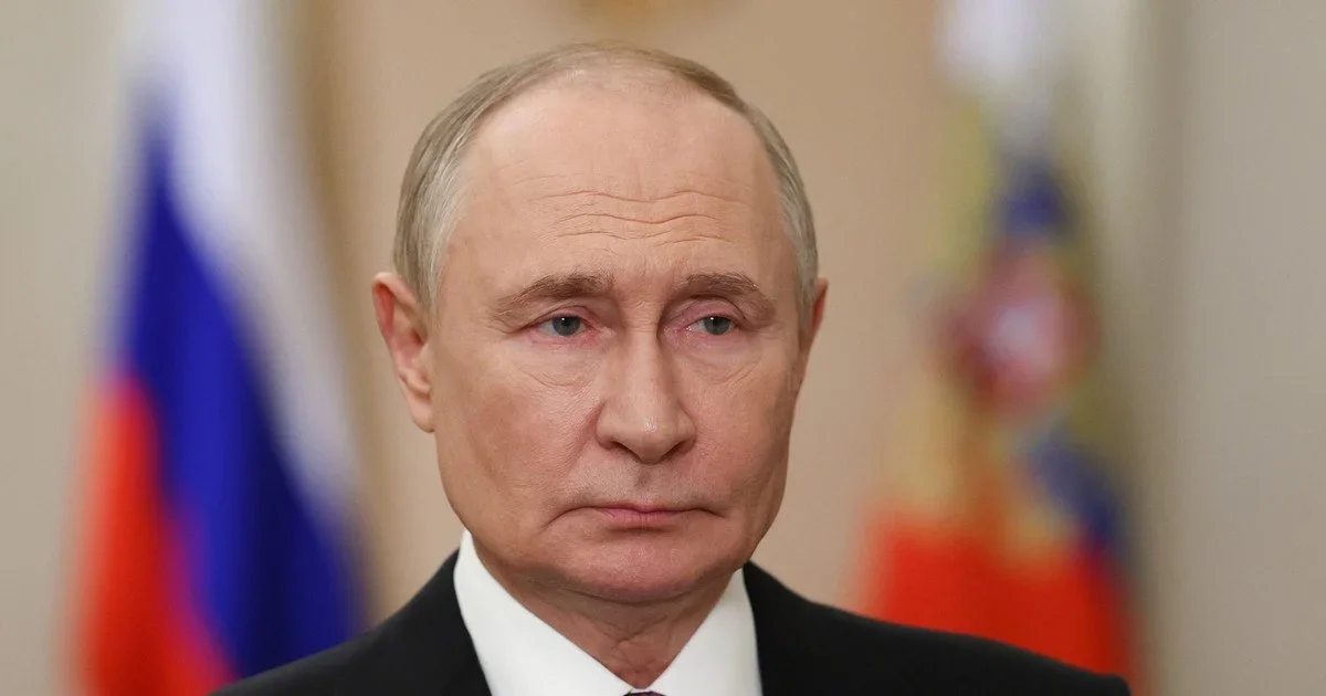 У Росії запровадили нову хвилю цензури: під ударом опинилися футбольні фанати та класична література