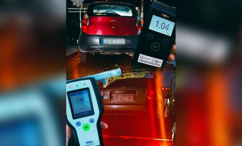 Нічні перегони та алкоголь: у Чернігові патрульні затримали двох порушниць