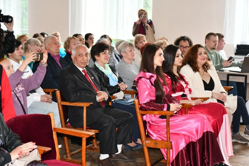 Ніжин об’єднав народи на новому етнофестивалі в Чернігівській обл