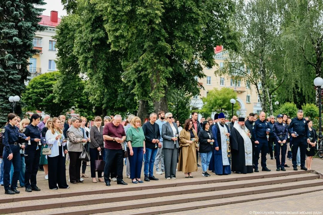 У Чернігові вшанували пам’ять дітей, що стали жертвами російської агресії