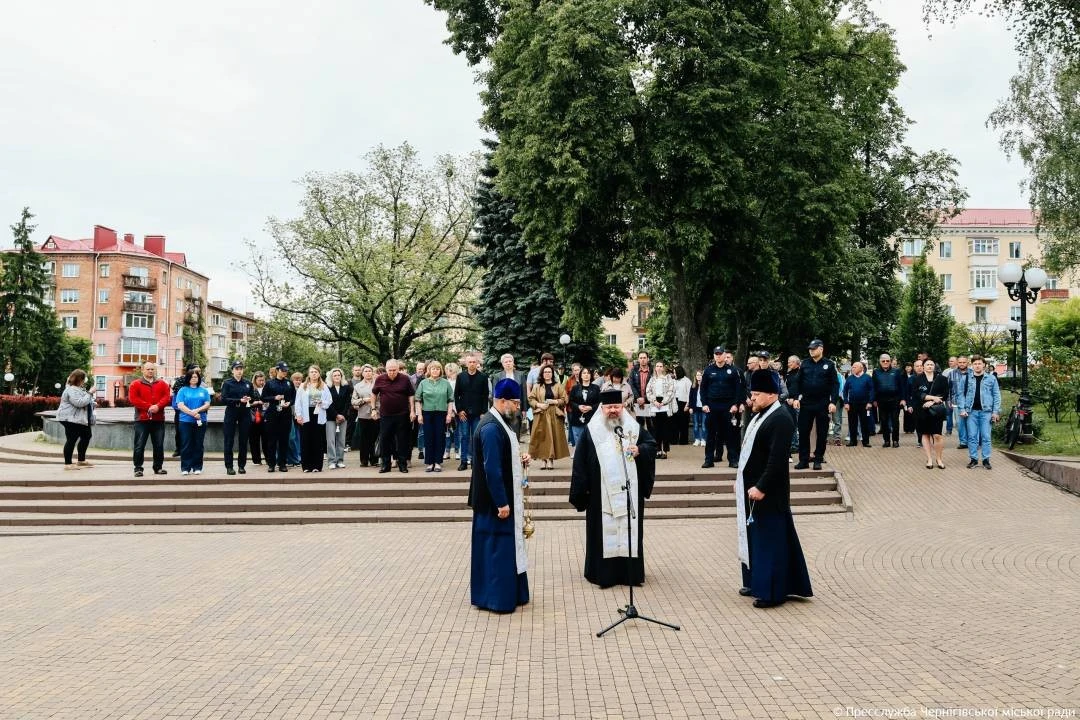 У Чернігові вшанували пам’ять дітей, що стали жертвами російської агресії