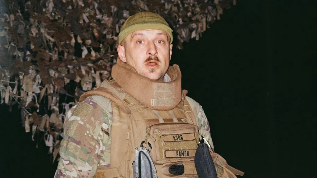 Окопна правда та творчість: як фотограф Роман Закревський переосмислив війну в дебютній збірці есеїв